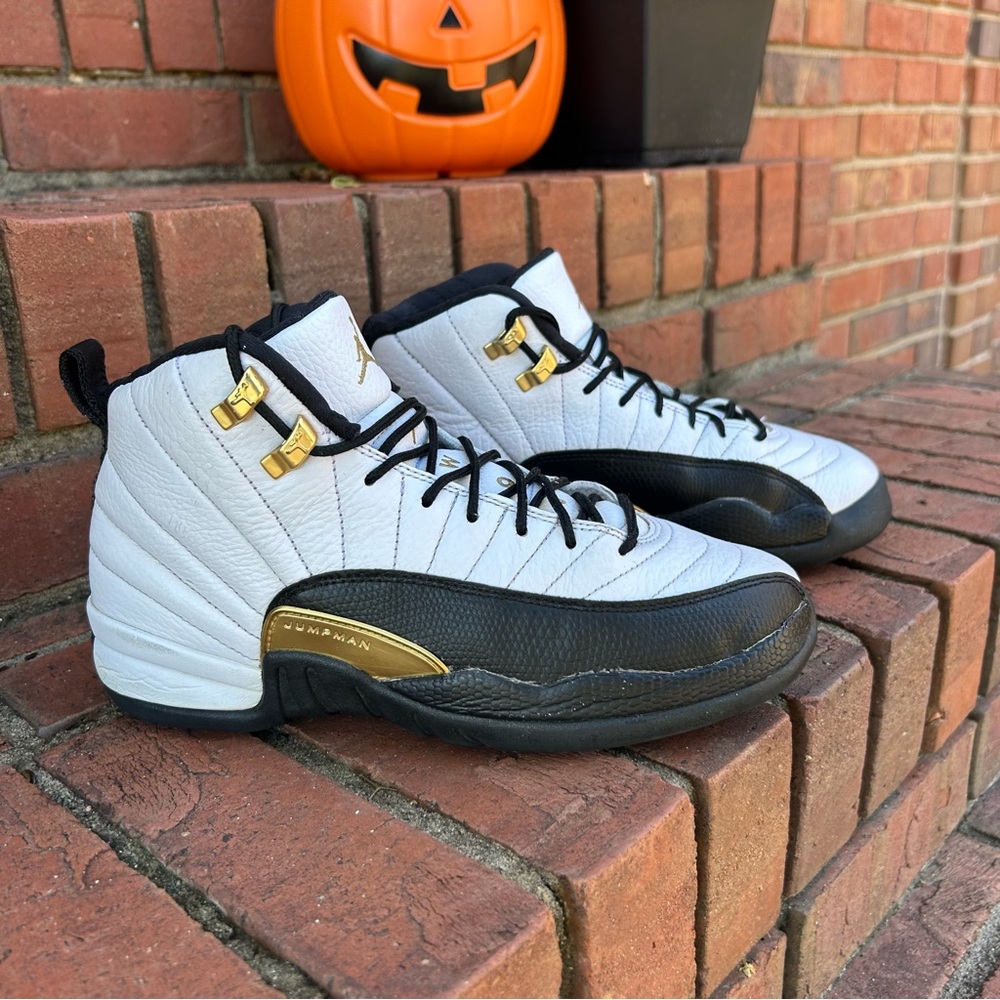 Air Jordan 12 Retro "Royalty Taxi" sneakers. size Y6